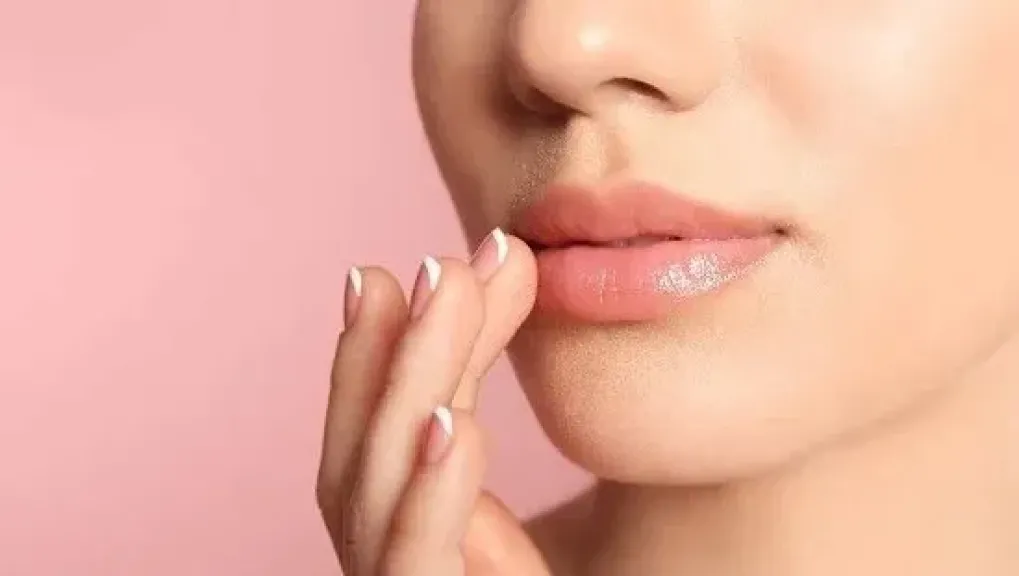 الاسمرار حول منطقة الفم