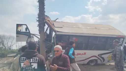 مصرع وإصابة 8 نساء في حادث انقلاب أتوبيس على طريق ”طنطا - المحلة”