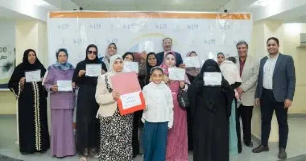 إنجاز تنموي في سوهاج.. محو أمية 1000 سيدة وتوفير 800 فرصة عمل