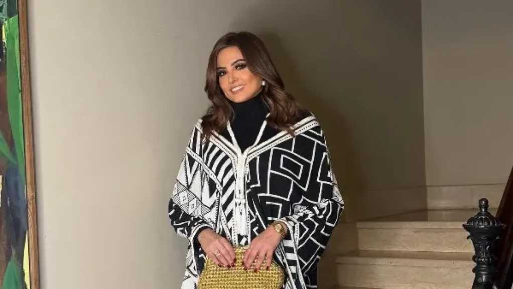 بشرى تتألق بإطلالة رمضانية تجمع بين الأناقة والبساطة