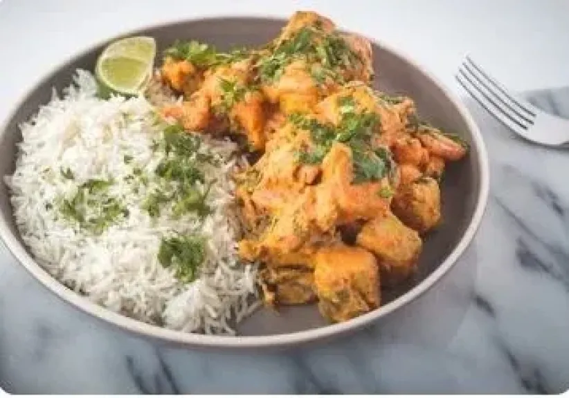 دجاج بالكارى وطبق خضار