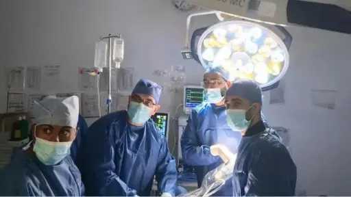 نجاح فريق طبي بمستشفى إيزيس في استئصال ورم ليفي كبير لسيدة بالمنظار الجراحي