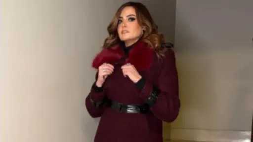 بشرى تتألق في إطلالة أنيقة ومحتشمة على إنستجرام