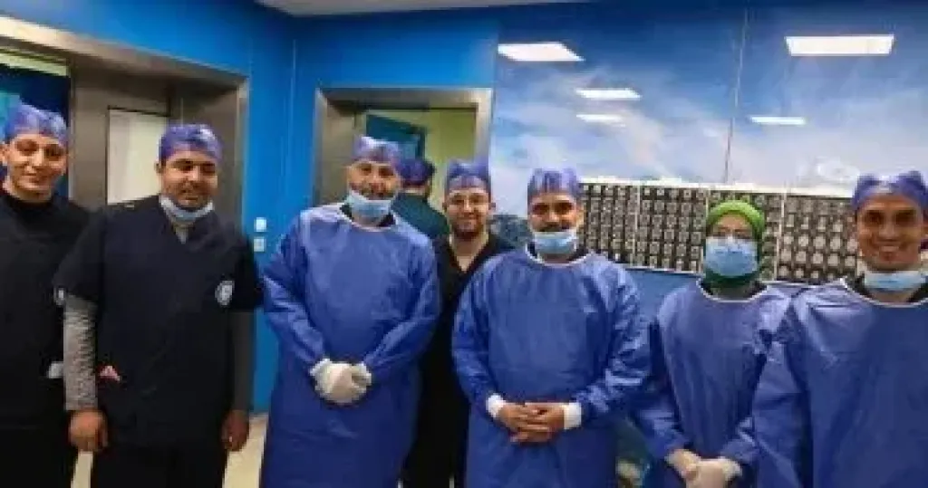 فريق طبي متخصص