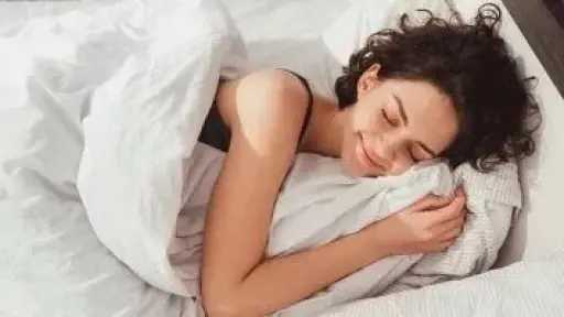 في اليوم العالمي للنوم 2026.. أهمية النوم لجسم صحي وعقل متوازن