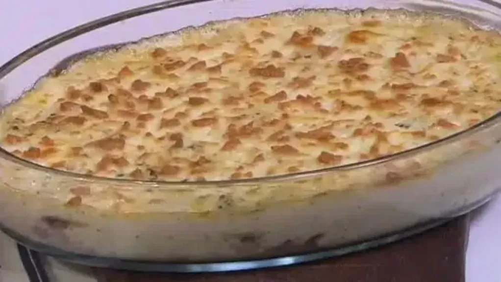 طاسة الكفتة بالبطاطس