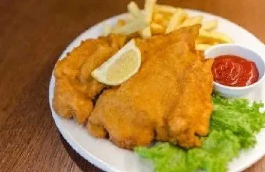 انا حوا يقدم وجبة فطور اليوم الثامن والعشرين من رمضان البانيه المقرمش والكفتة.. بالهنا