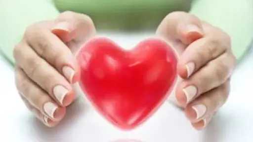 خلي بالك منها.. عادات يومية تهدد صحة القلب دون أن نشعر