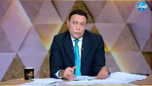 الغيطي يلقن كاتب كويتي درسا بعد وصفه مصر بـ ”مرات أبويا”.. شاهد الفيديو