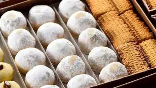 أخصائية تغذية.. نصائح لتجنب تأثير الحلويات خلال العيد وتحقيق توازن صحي