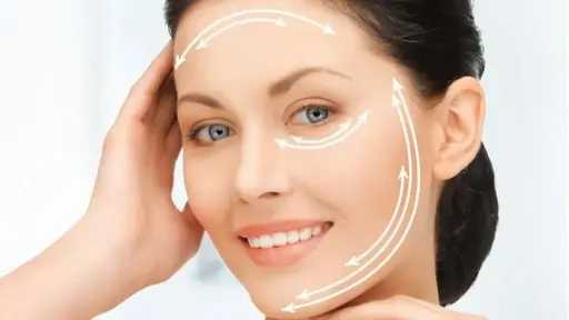 زيت القرنفل.. الحل الطبيعي لاستعادة جمال البشرة ومكافحة مشاكل الجلد زيت القرنفل.. الحل الطبيعي لاستعادة جمال البشرة ومكافحة مشاكل الجلد