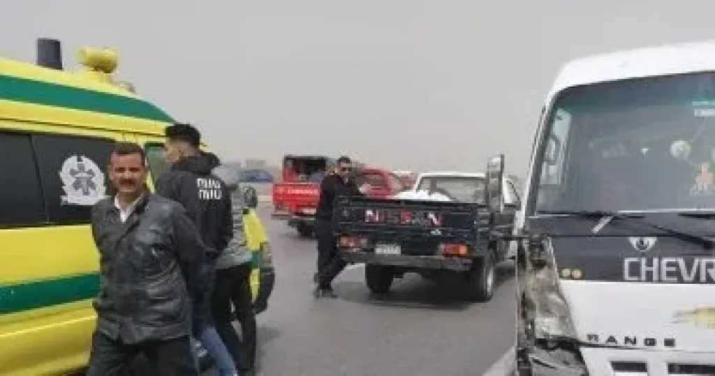 بينهم سيدة.. 6 إصابات في انقلاب ميكروباص بطريق القاهرة – أسيوط الصحراوي بالفيوم