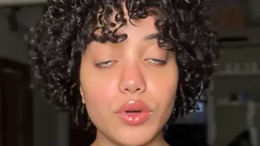 عميلة تتهم كارفور ببيع أجهزة منزلية تالفة ورفض الاستبدال: تفاصيل الشكوى عميلة تتهم كارفور ببيع أجهزة منزلية تالفة ورفض الاستبدال: تفاصيل الشكوى