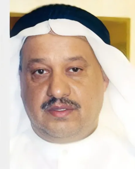 الكاتب الكويتي د. يوسف العميري