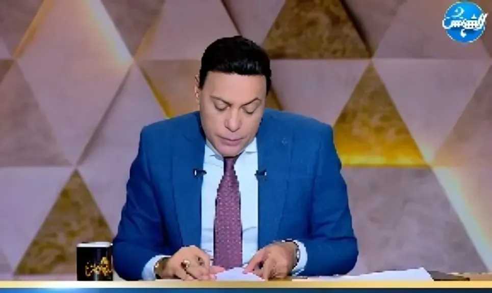 الغيطي ساخراً من حالة الطقس: حمار وبقرة يضحيان بحياتهما بصعق كهربائي حمايةً لصاحبهما الفلاح