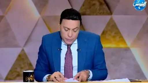 الغيطي ساخراً من حالة الطقس: حمار وبقرة يضحيان بحياتهما بصعق كهربائي حمايةً... الغيطي ساخراً من حالة الطقس: حمار وبقرة يضحيان بحياتهما بصعق كهربائي حمايةً لصاحبهما الفلاح