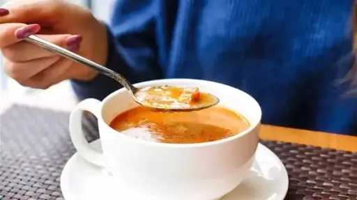 أفضل الأطعمة لمواجهة موجة البرد القارس وتعزيز المناعة