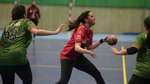 الأهلي يتفوق على سبورتنج في دوري سيدات كرة اليد: تفاصيل المباراة والبطولة القادمة