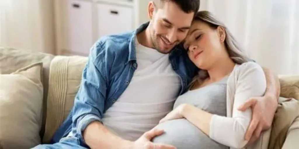 دراسة حديثة: صحة الأب قبل الحمل عامل أساسي في صحة الطفل ونموه