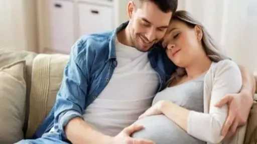 دراسة حديثة: صحة الأب قبل الحمل عامل أساسي في صحة الطفل ونموه