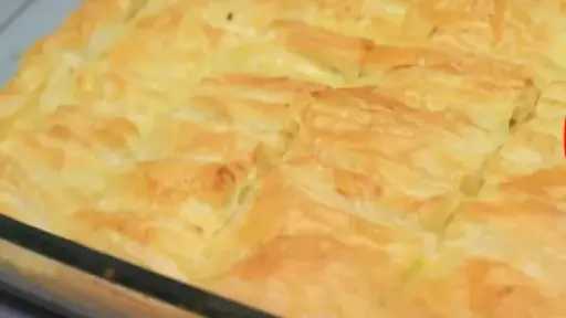 طريقة تحضير جلاش الدجاج والسبانخ بخطوات بسيطة ومذاق شهي