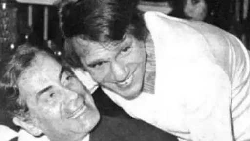 في ذكرى رحيل العندليب.. طبيبة تكشف تفاصيل معانة عبد الحليم حافظ مع البلهارسيا وفيروس سي