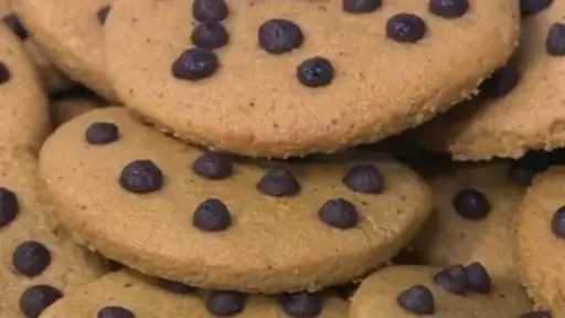 وصفة لذيذة وصيامية.. المرأة في المنزل تقدم كوكيز بمذاق شهي وصفة لذيذة وصيامية.. المرأة في المنزل تقدم كوكيز بمذاق شهي