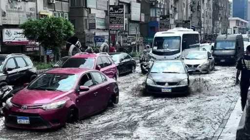 الأرصاد الجوية: أمطار متوقعة وتدفق السحب على السواحل الشمالية الغربية