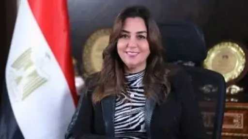 القليوبية.. تحرك سريع من وزيرة البيئة لمحاصرة بقعة سولار بترعة الإسماعيلية