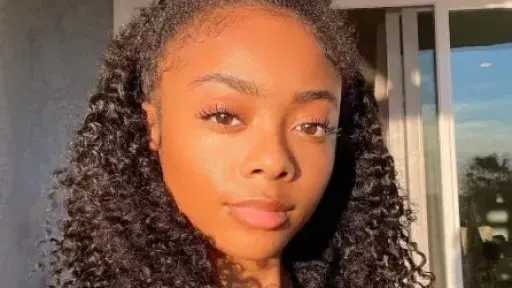 أفضل تسريحات الشعر الرياضية لضمان الراحة والثقة أثناء التمارين