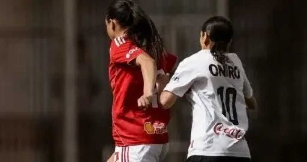 الأهلي يتفوق على الزمالك بثلاثية نظيفة في الشوط الأول ببطولة الدوري النسائي