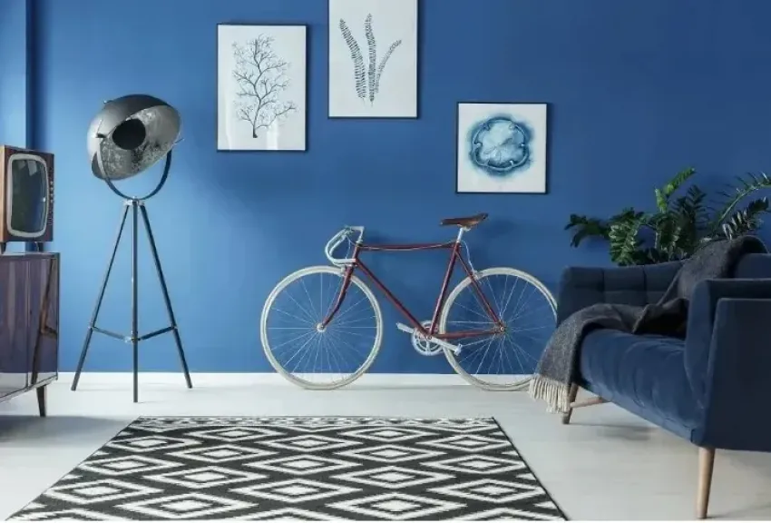 الألوان القوية