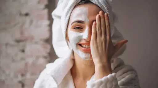 تضرر حاجز البشرة.. إشارات تحذيرية تستدعي التدخل العاجل تضرر حاجز البشرة.. إشارات تحذيرية تستدعي التدخل العاجل