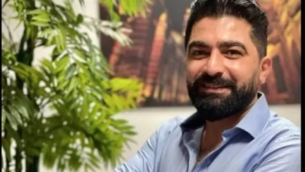 الفنان فادي خفاجة