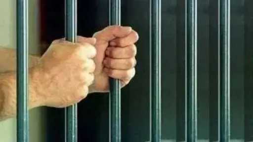 مقتل مسنة خنقًا في العياط.. والقبض على المتهم ابن شقيقها مقتل مسنة خنقًا في العياط.. والقبض على المتهم ابن شقيقها