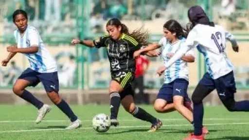 الأهلي يكتسح بيراميدز بـ12 هدفًا ويشعل المنافسة في دوري الكرة النسائية الأهلي يكتسح بيراميدز بـ12 هدفًا ويشعل المنافسة في دوري الكرة النسائية