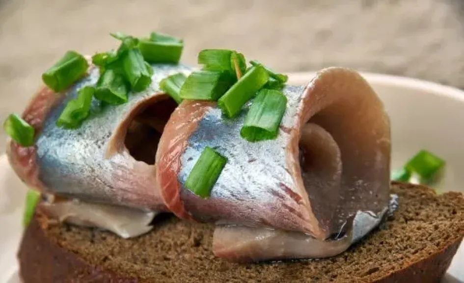 الرنجة والفسيخ