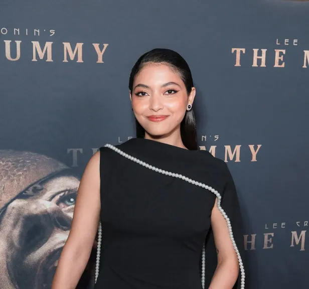 النجمة مي الغيطي