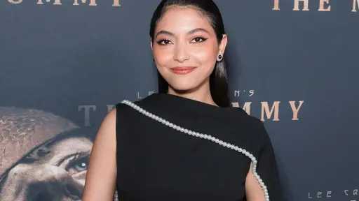 النجمة مي الغيطي تتألق في العرض الخاص لفيلم The Mummy بهوليوود النجمة مي الغيطي تتألق في العرض الخاص لفيلم The Mummy بهوليوود