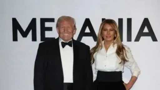 أزمة جديدة.. ناجيات من اعتداءات إبستين يهاجمن تصريحات ميلانيا ترامب ويحملنها ”عبء اللوم”