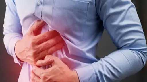 للسيدات.. نصائح لتخفيف آلام البطن في المنزل وأهمية استشارة الطبيب للسيدات.. نصائح لتخفيف آلام البطن في المنزل وأهمية استشارة الطبيب