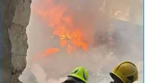 حريق مصنع الأحذية بالزاوية الحمراء: 6 وفيات ونداءات لتحسين السلامة حريق مصنع الأحذية بالزاوية الحمراء: 6 وفيات ونداءات لتحسين السلامة