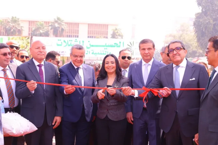 جانب من الحدث 