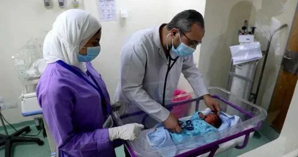 تفاصيل جديدة حول خطف رضيعة مستشفى الحسين: التحفظ على المتهمة والتحقيقات مستمرة