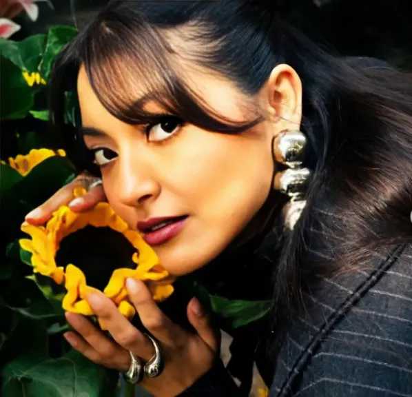 في أجرأ حوار لمجلة  Elle.. مي الغيطي: بدأت أولى خطوات العالمية