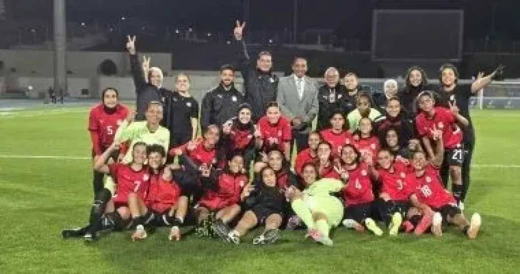 بعثة منتخب الكرة النسائية تعود إلى القاهرة بعد معسكر ناجح في السعودية
