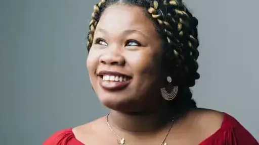 طرق للعناية بتسريحة ضفائر البوكس لضمان مظهر صحي وأنيق