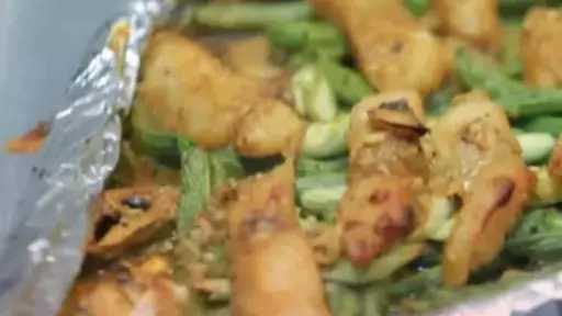 وصفة شهية.. طريقة تحضير قوارب الفيليه قشر البياض في الفرن