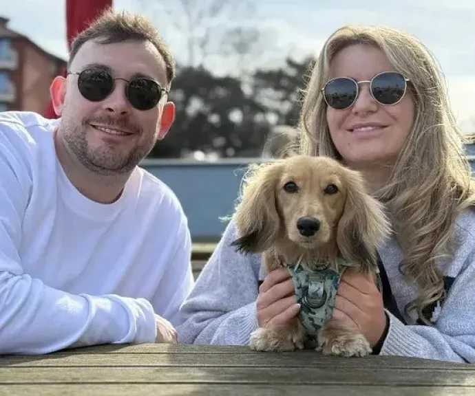 كلب صغير يحوّل حياة زوجين إلى حلم ممول