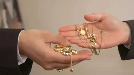 نصائح هامة لبيع المجوهرات المستعملة بأفضل سعر